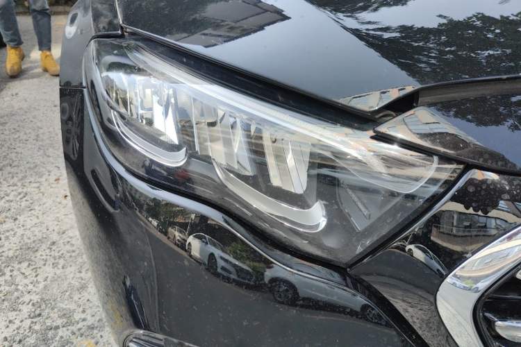 Used Mercedes-Benz E-Class 2024 E 300 L Luxury Model Right Front Headlight
