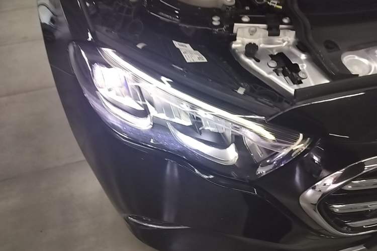 Used Mercedes-Benz E-Class 2024 Facelift E 260 L Right Front Headlight