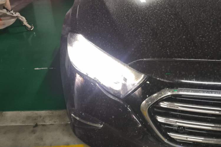 Used Mercedes-Benz E-Class 2024 Facelift E 300 L Luxury Edition Right Front Headlight