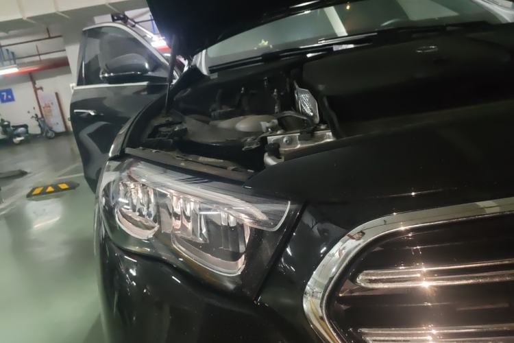 Used Mercedes-Benz E-Class 2024 Revised E 300 L Luxury Sports Edition Right Front Headlight