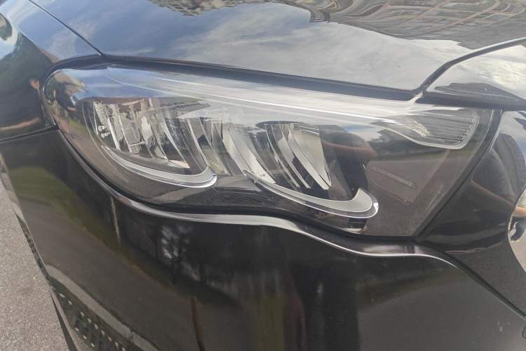 Used Mercedes-Benz E-Class 2024 E 300 L Luxury Model Right Front Headlight
