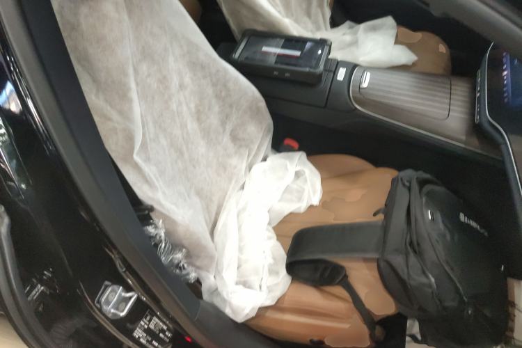 Used Mercedes-Benz E-Class 2024 E 300 L Luxury Model Right Front Seat