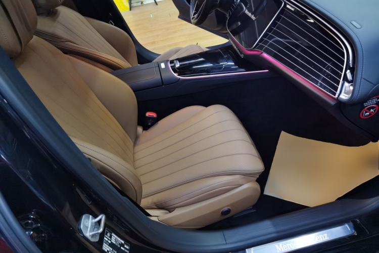 Used Mercedes-Benz E-Class 2024 E 260 L Right Front Seat