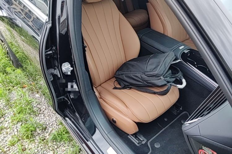 Used Mercedes-Benz E-Class 2024 E 260 L Right Front Seat