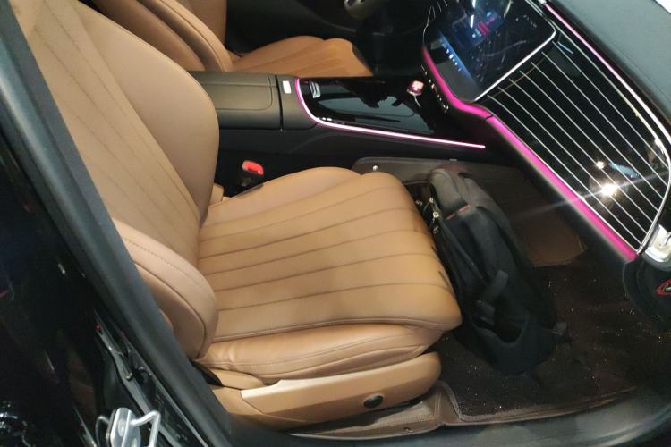 Used Mercedes-Benz E-Class 2024 E 260 L Right Front Seat