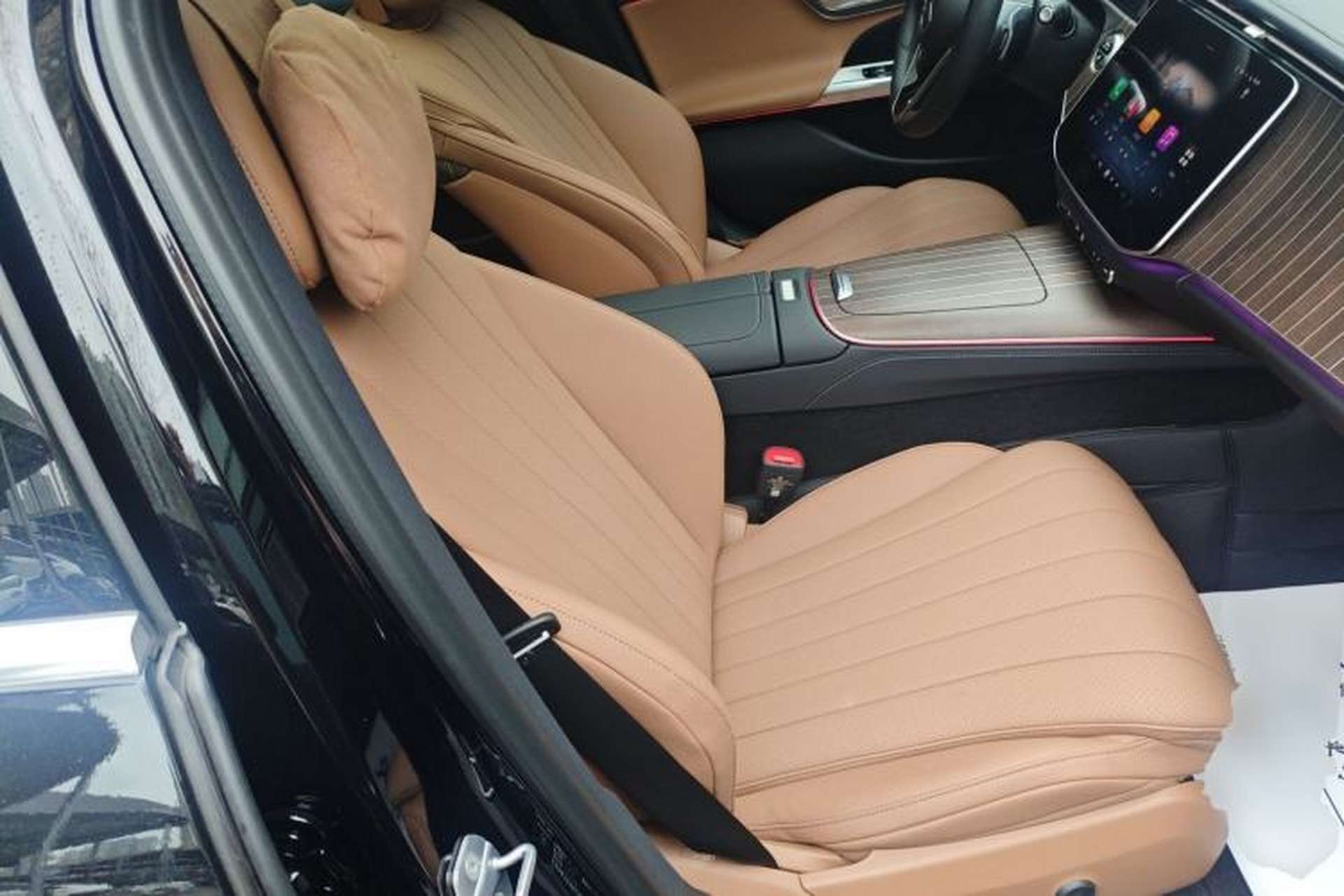 Used Mercedes-Benz E-Class 2024 E 300 L Stylish Model Right Front Seat