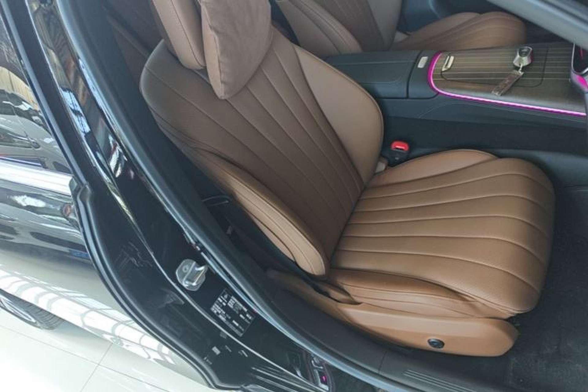 Used Mercedes-Benz E-Class 2024 E 300 L Stylish Model Right Front Seat