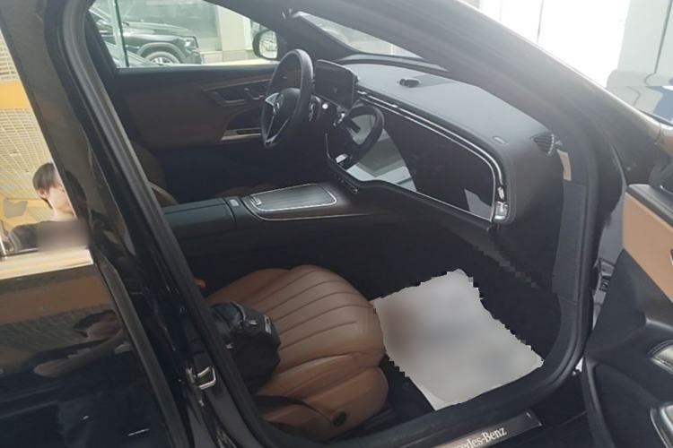 Used Mercedes-Benz E-Class 2024 E 300 L Luxury Model Right Front Seat