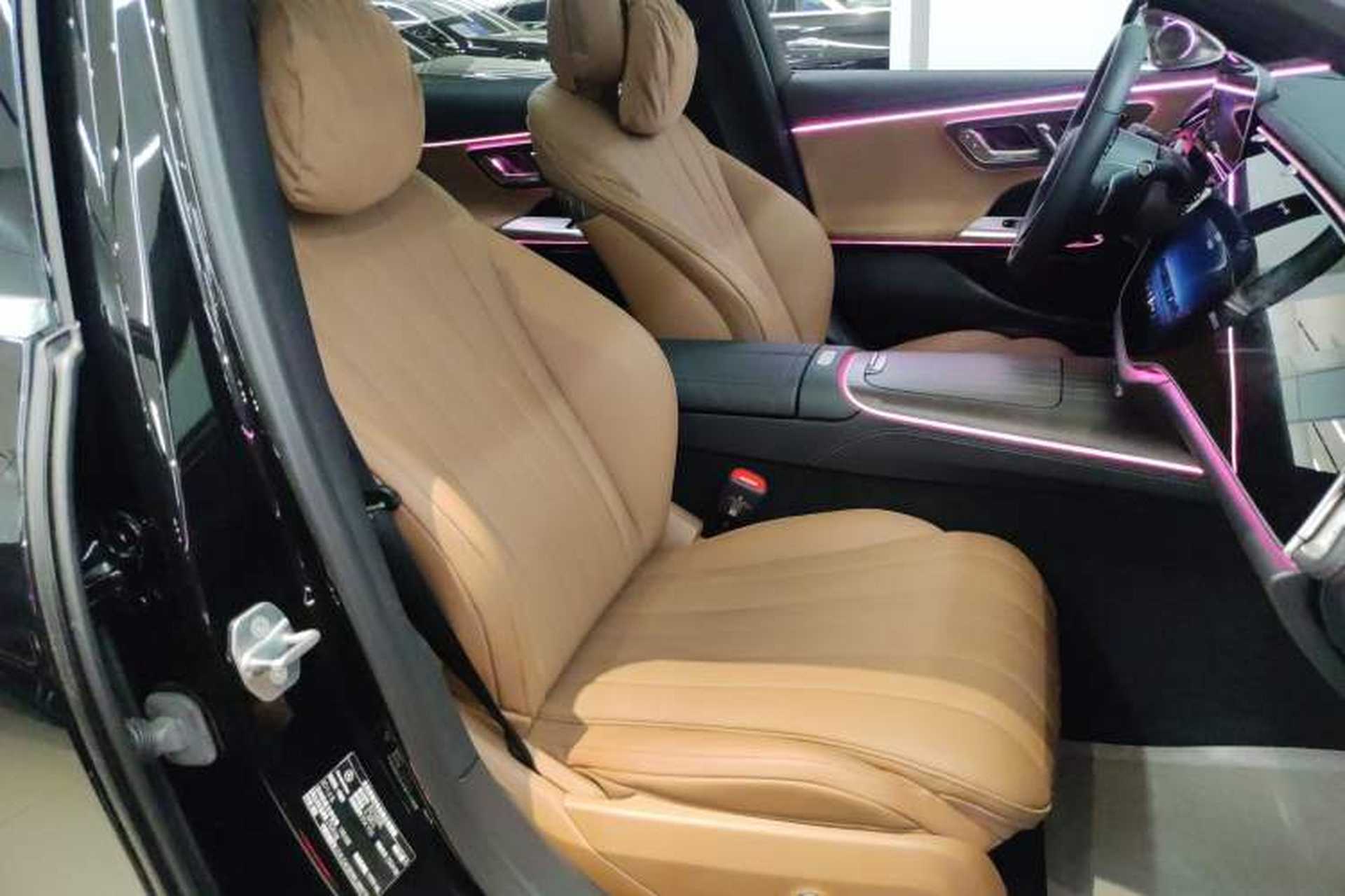 Used Mercedes-Benz E-Class 2024 Facelift E 300 L Luxury Edition Right Front Seat