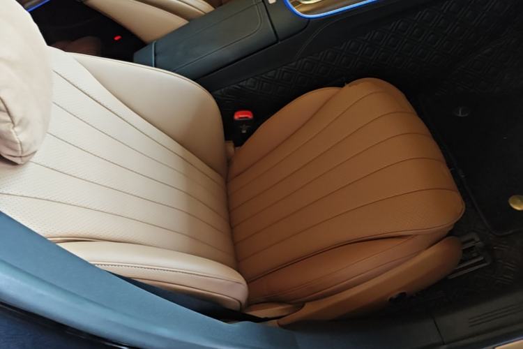 Used Mercedes-Benz E-Class 2024 E 300 L Luxury Model Right Front Seat
