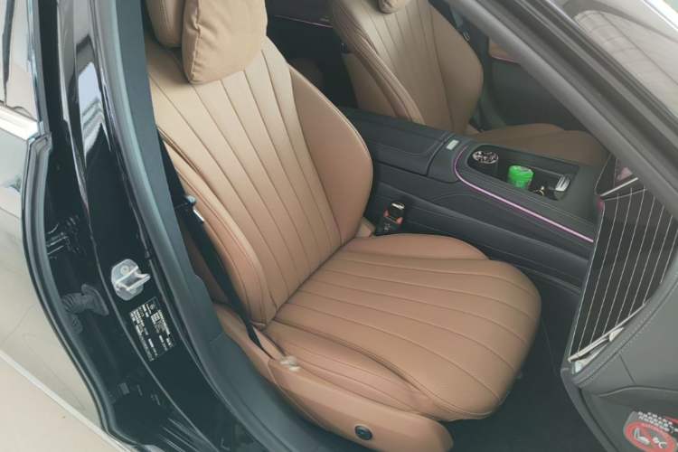 Used Mercedes-Benz E-Class 2024 Facelift E 260 L Right Front Seat