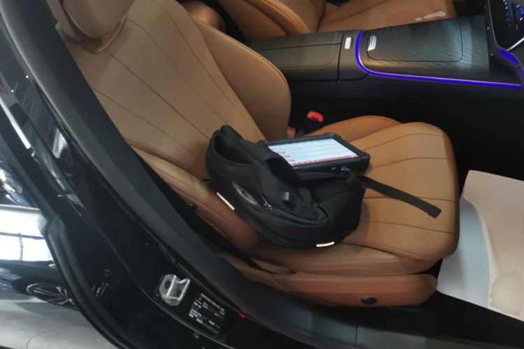 Used Mercedes-Benz E-Class 2024 E 260 Sport Edition Right Front Seat