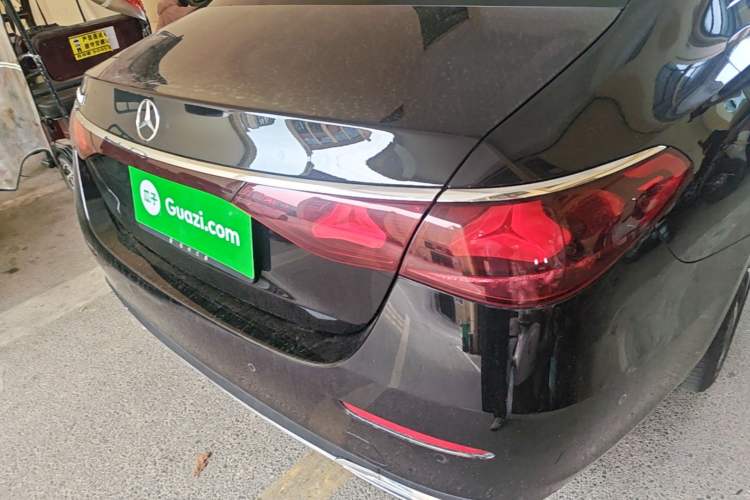 Used Mercedes-Benz E-Class 2024 E 300 L Stylish Model Right Rear Taillight