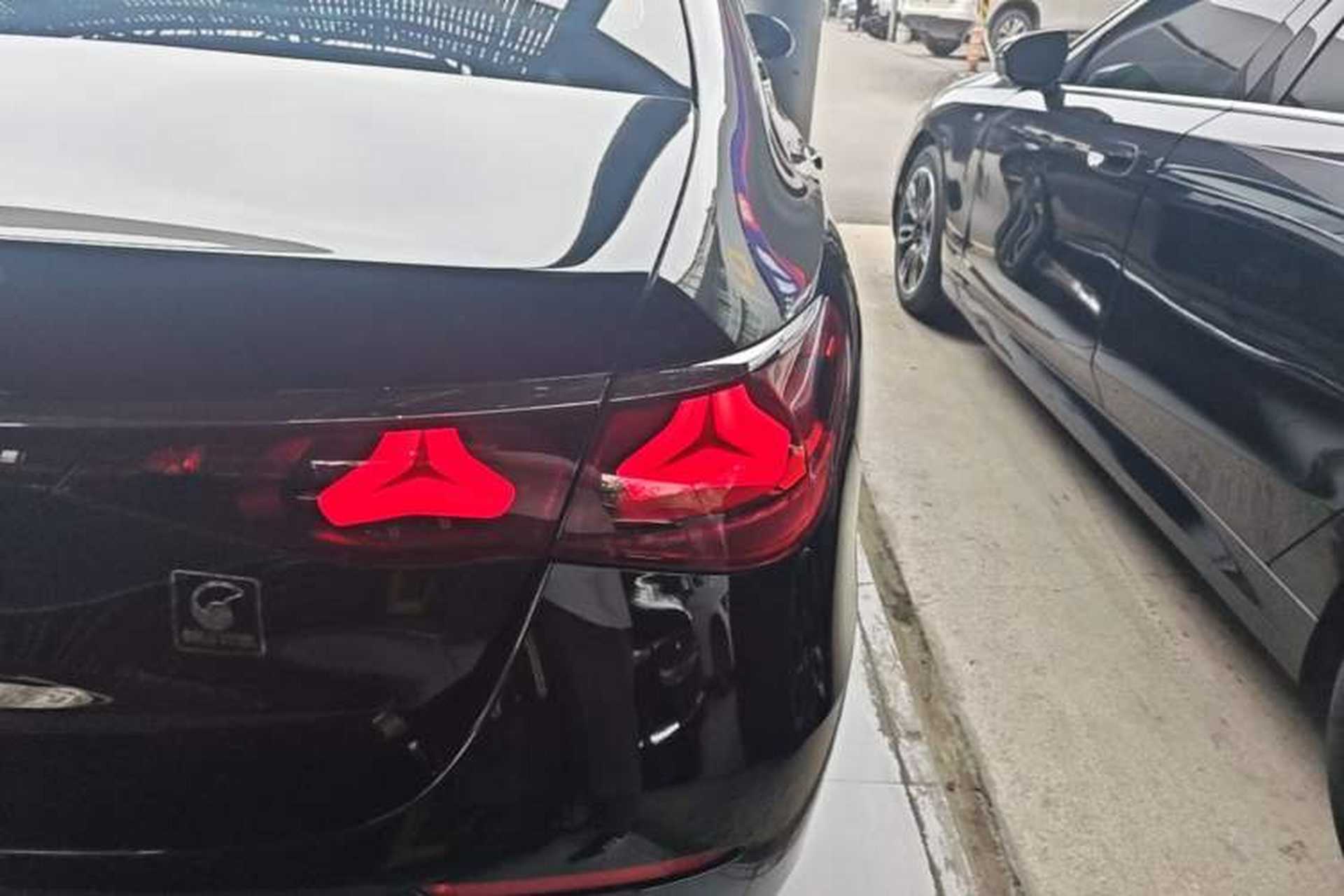 Used Mercedes-Benz E-Class 2024 E 300 L Luxury Model Right Rear Taillight