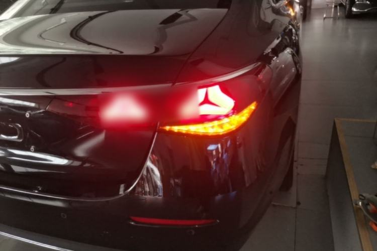 Used Mercedes-Benz E-Class 2024 E 300 L Luxury Model Right Rear Taillight