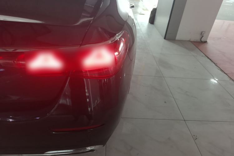 Used Mercedes-Benz E-Class 2024 Refresh E 300 L Stylish Edition Right Rear Taillight