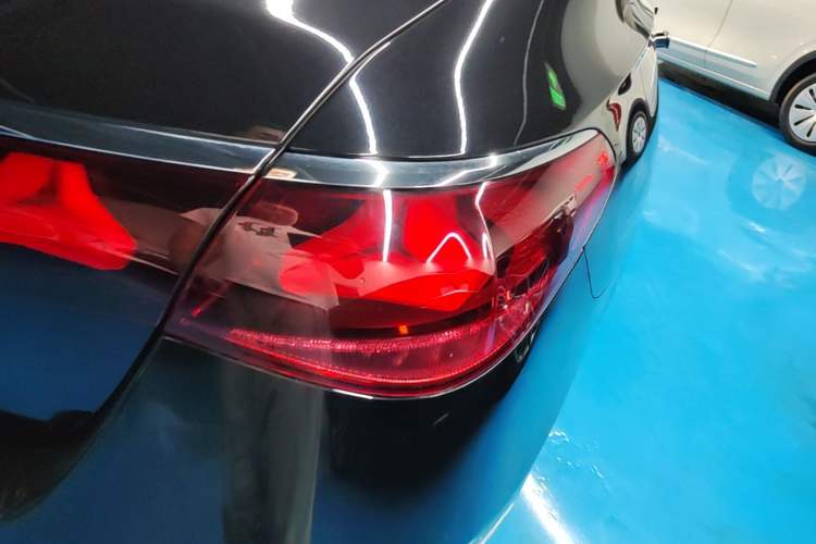 Used Mercedes-Benz E-Class 2024 Refresh E 300 L Stylish Edition Right Rear Taillight