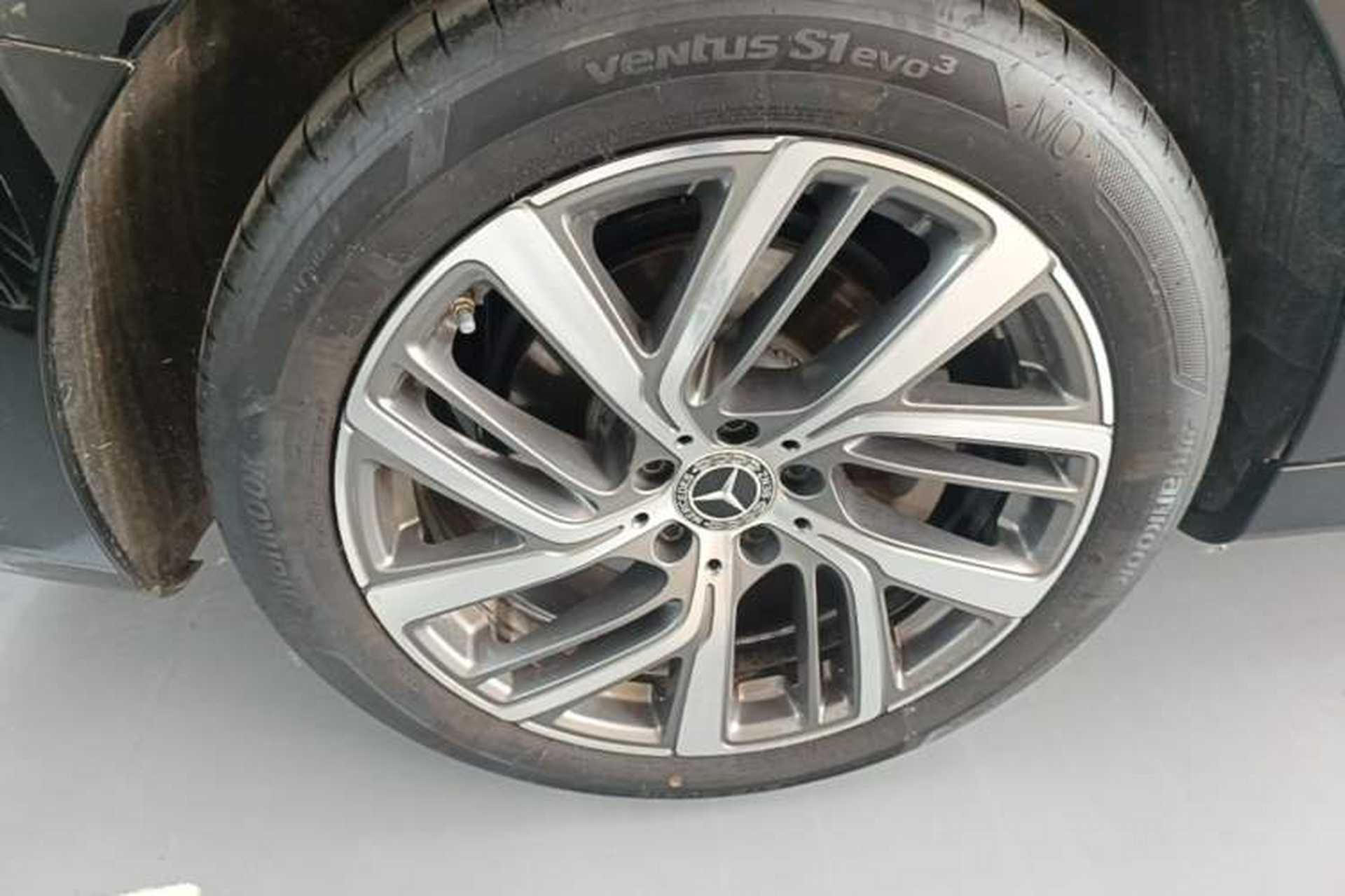 Used Mercedes-Benz E-Class 2024 Refresh E 300 L Stylish Edition Right Rear Wheel Hub