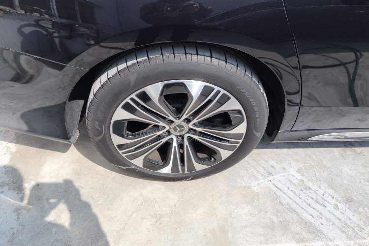Used Mercedes-Benz E-Class 2024 Facelift E 300 L Fashion Sport Edition Right Rear Wheel Hub
