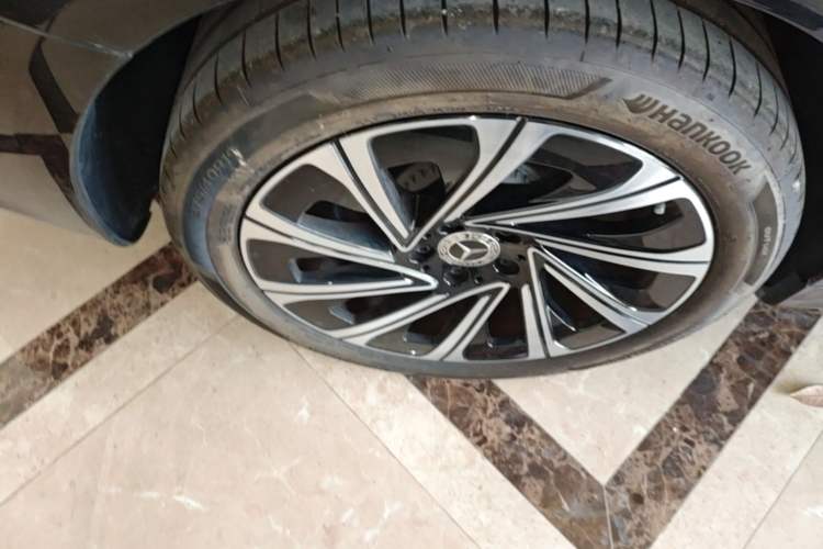 Used Mercedes-Benz E-Class 2024 Facelift E 300 L Luxury Edition Right Rear Wheel Hub