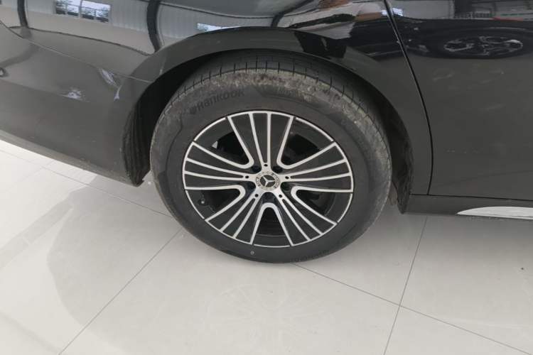 Used Mercedes-Benz E-Class 2024 Facelift E 260 L Right Rear Wheel Hub
