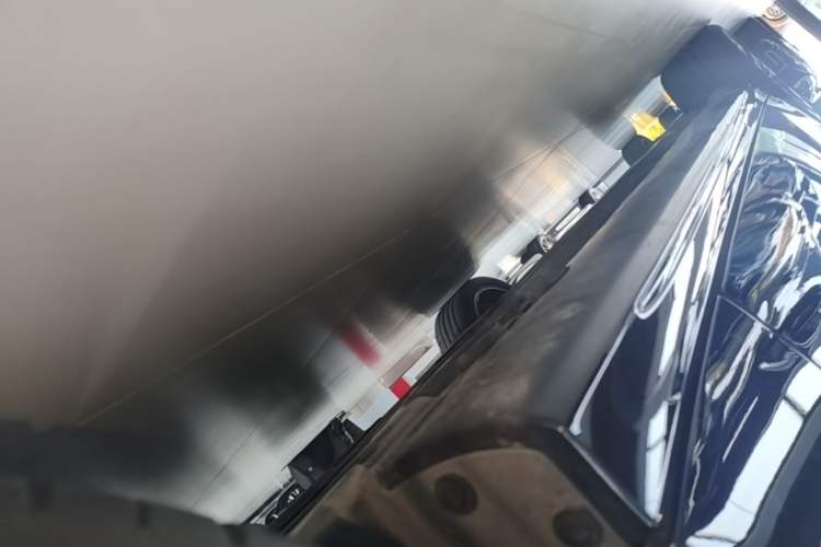 Used Mercedes-Benz E-Class 2024 Facelift E 300 L Fashion Sport Edition Right Side Sill