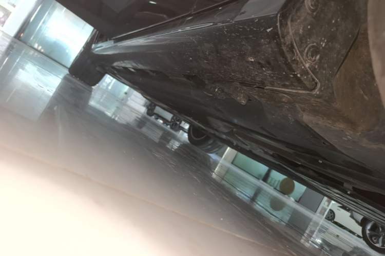 Used Mercedes-Benz E-Class 2024 Refresh E 300 L Stylish Edition Right Side Sill