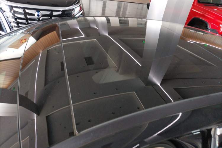 Used Mercedes-Benz E-Class 2024 E 300 L Stylish Model Roof