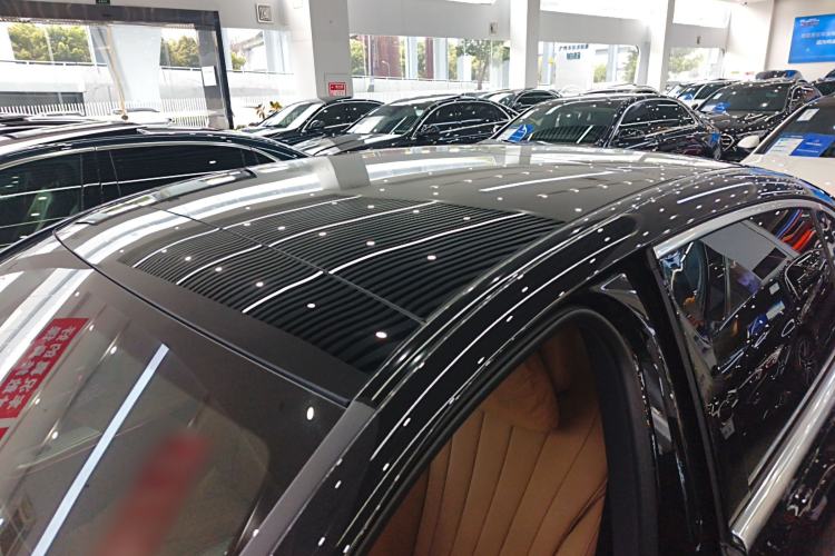 Used Mercedes-Benz E-Class 2024 E 300 L Luxury Model Roof