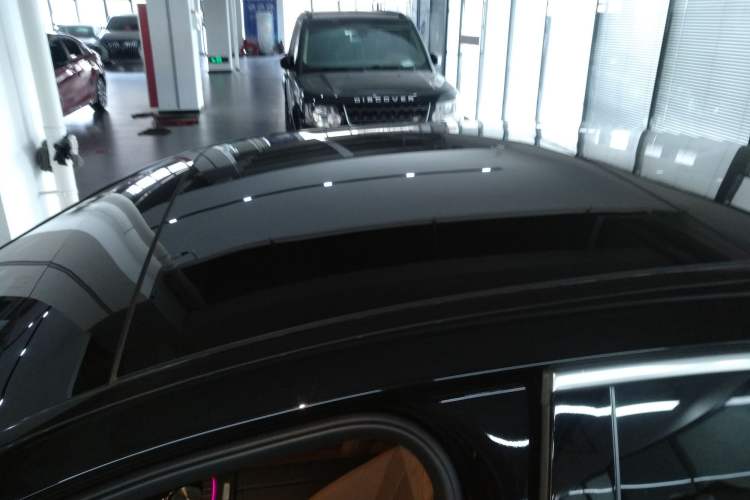 Used Mercedes-Benz E-Class 2024 Facelift E 300 L Luxury Edition Roof