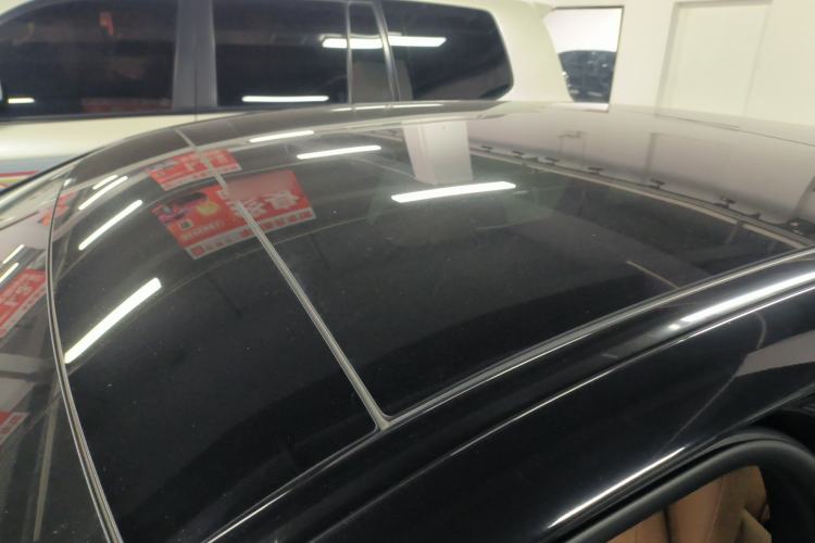 Used Mercedes-Benz E-Class 2024 E 300 L Luxury Model Roof