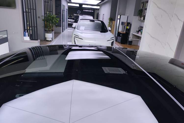 Used Mercedes-Benz E-Class 2024 E 300 Fashion Sport Edition Roof