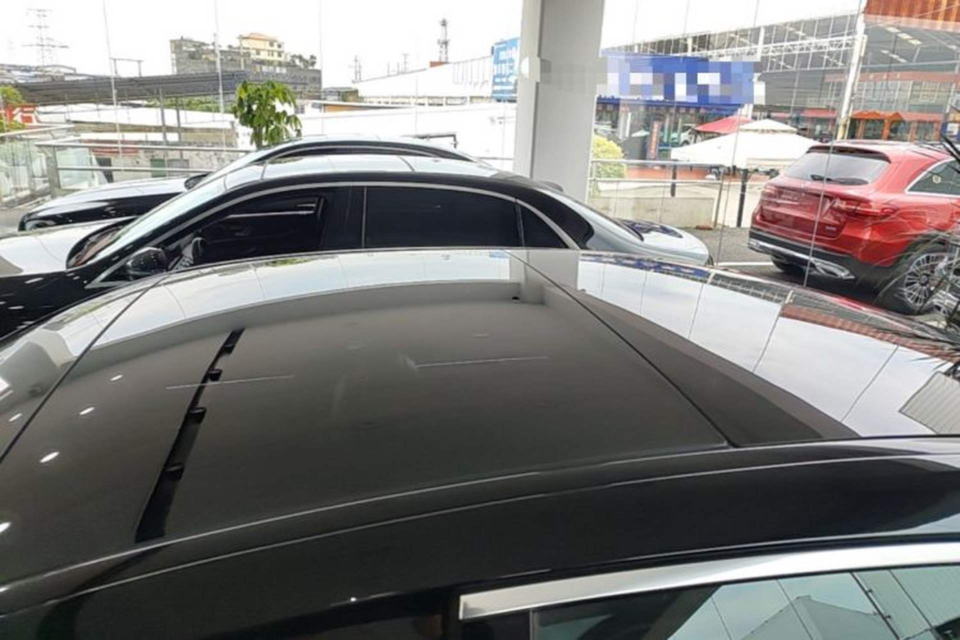 Used Mercedes-Benz E-Class 2024 E 260 L Roof