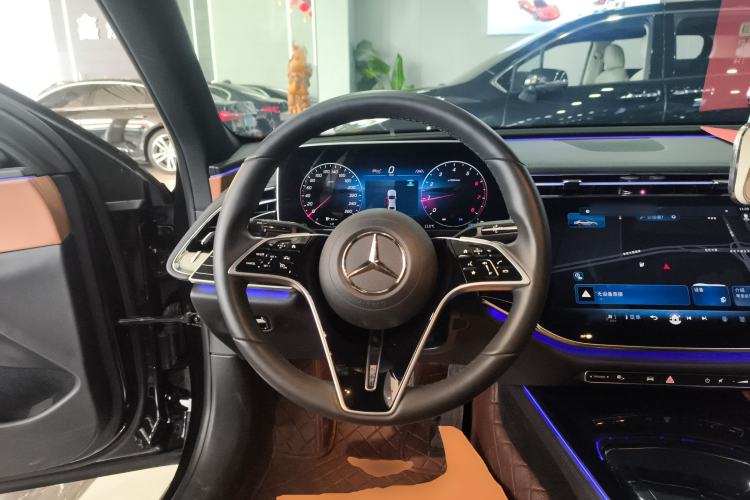 Used Mercedes-Benz E-Class 2024 E 260 L Steering Wheel