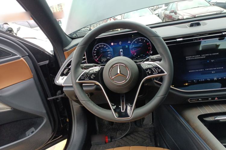 Used Mercedes-Benz E-Class 2024 E 300 L Luxury Model Steering Wheel