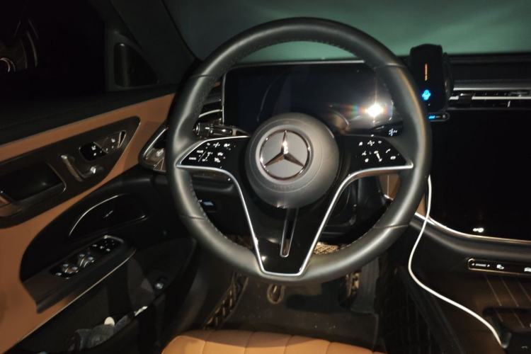 Used Mercedes-Benz E-Class 2024 E 300 L Stylish Model Steering Wheel