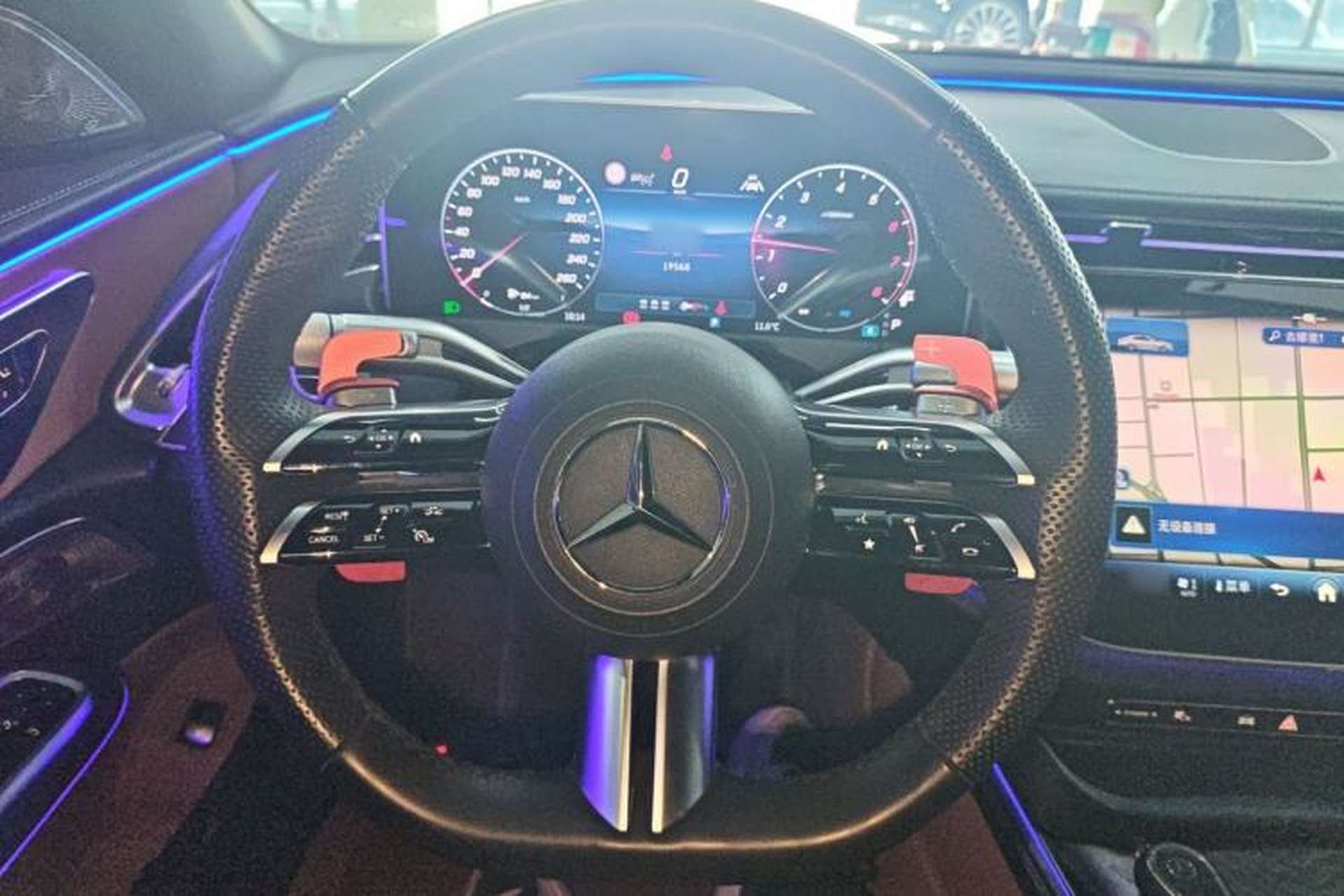 Used Mercedes-Benz E-Class 2024 E 300 L Fashion Sport Model Steering Wheel