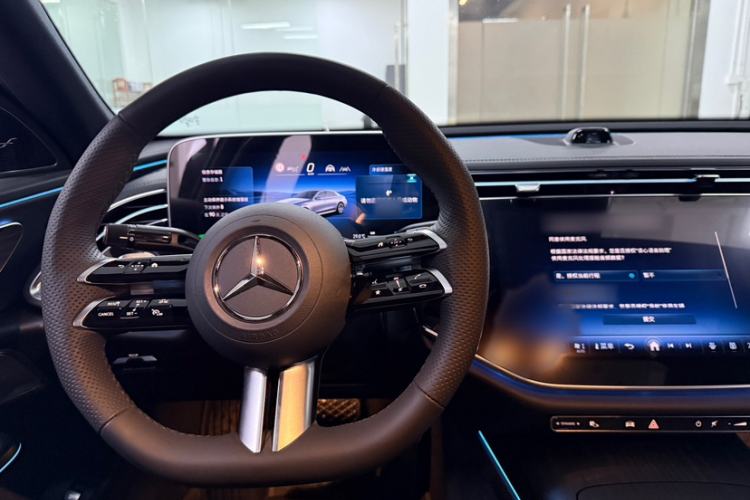 Used Mercedes-Benz E-Class 2024 Revised E 300 L Luxury Sports Edition Steering Wheel