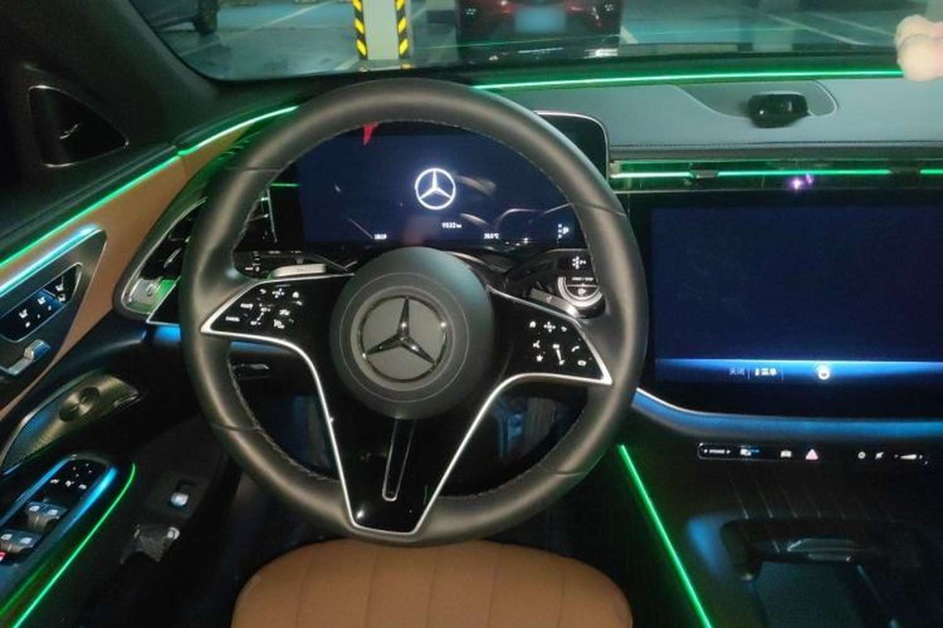 Used Mercedes-Benz E-Class 2024 E 300 L Luxury Model Steering Wheel