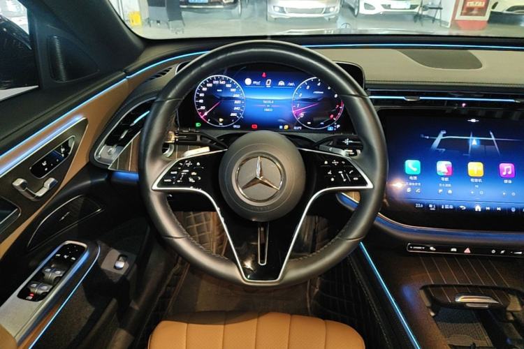 Used Mercedes-Benz E-Class 2024 Refresh E 300 L Stylish Edition Steering Wheel