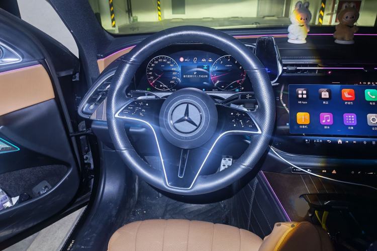 Used Mercedes-Benz E-Class 2024 Refresh E 300 L Stylish Edition Steering Wheel