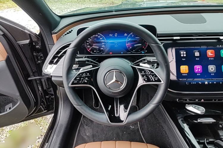 Used Mercedes-Benz E-Class 2024 E 260 L Steering Wheel