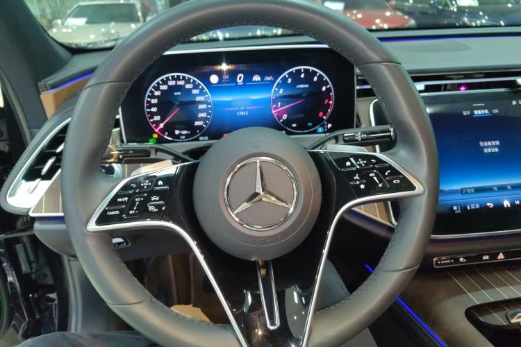 Used Mercedes-Benz E-Class 2024 E 300 L Stylish Model Steering Wheel