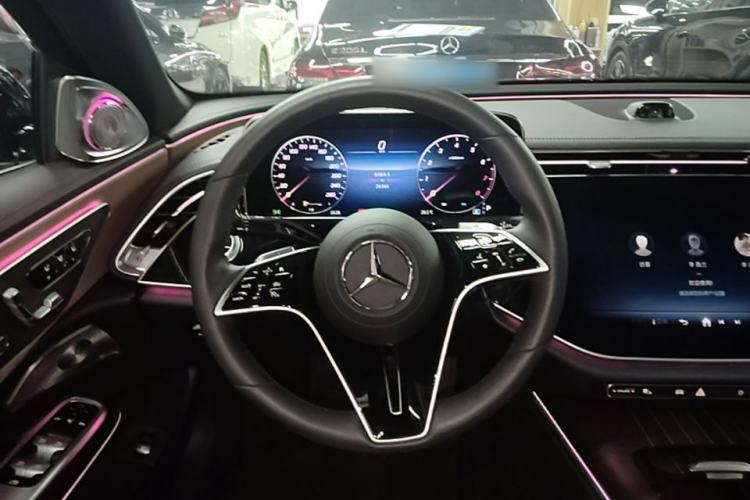 Used Mercedes-Benz E-Class 2024 E 300 L Luxury Model Steering Wheel