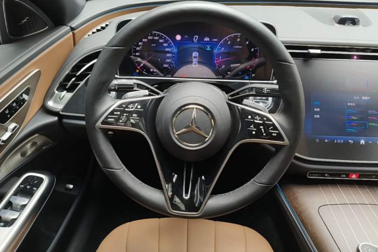 Used Mercedes-Benz E-Class 2024 E 300 L Luxury Model Steering Wheel
