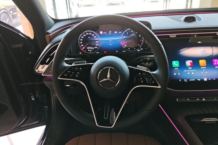 Used Mercedes-Benz E-Class 2024 Facelift E 300 L Luxury Edition Steering Wheel