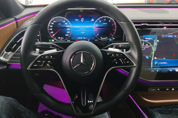 Used Mercedes-Benz E-Class 2024 E 260 L Steering Wheel