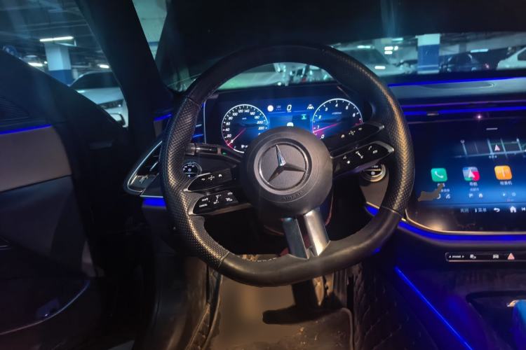 Used Mercedes-Benz E-Class 2024 E 300 L Fashion Sport Model Steering Wheel