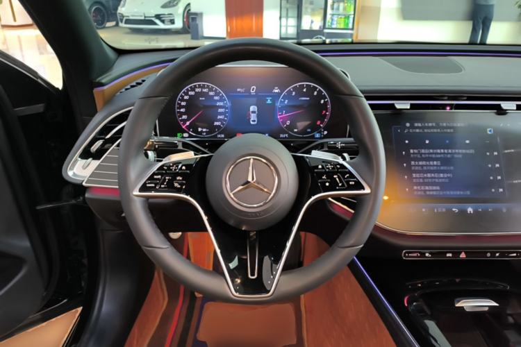 Used Mercedes-Benz E-Class 2024 E 260 L Steering Wheel