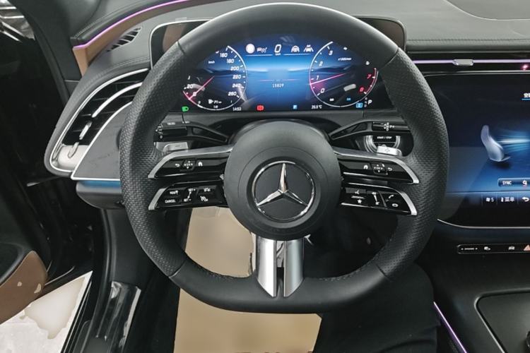 Used Mercedes-Benz E-Class 2024 Facelift E 300 L Fashion Sport Edition Steering Wheel